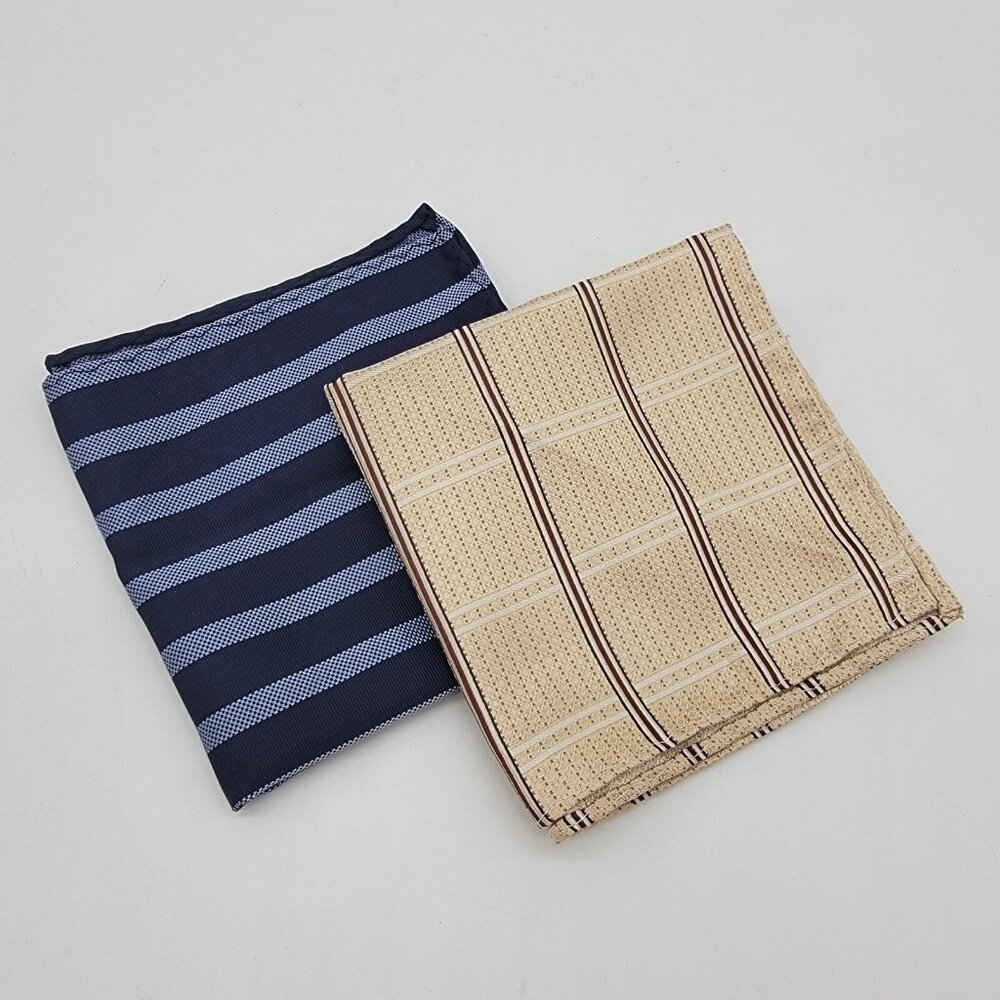 Vintage Pair Of Men's Pocket Squares Handkerchief Polyester 9 In‎ Square